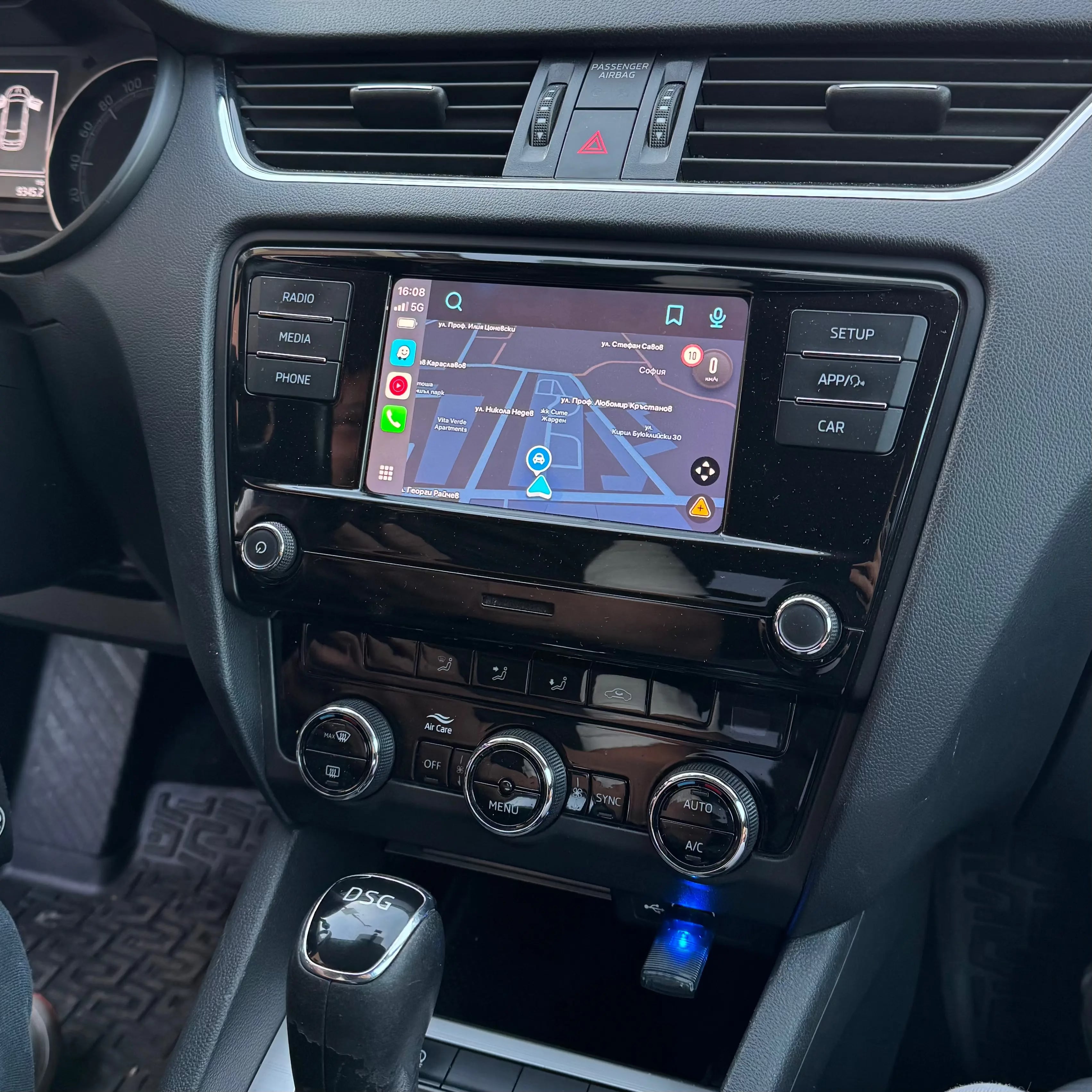 Bluetooth адаптер за Android Auto и Apple CarPlay PERGLOT STORE